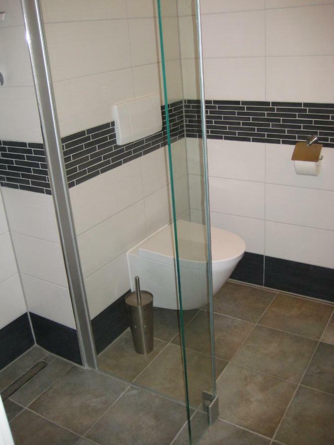 Leibniz6 Stilvolles Privatzimmer Leipzig Buitenkant foto
