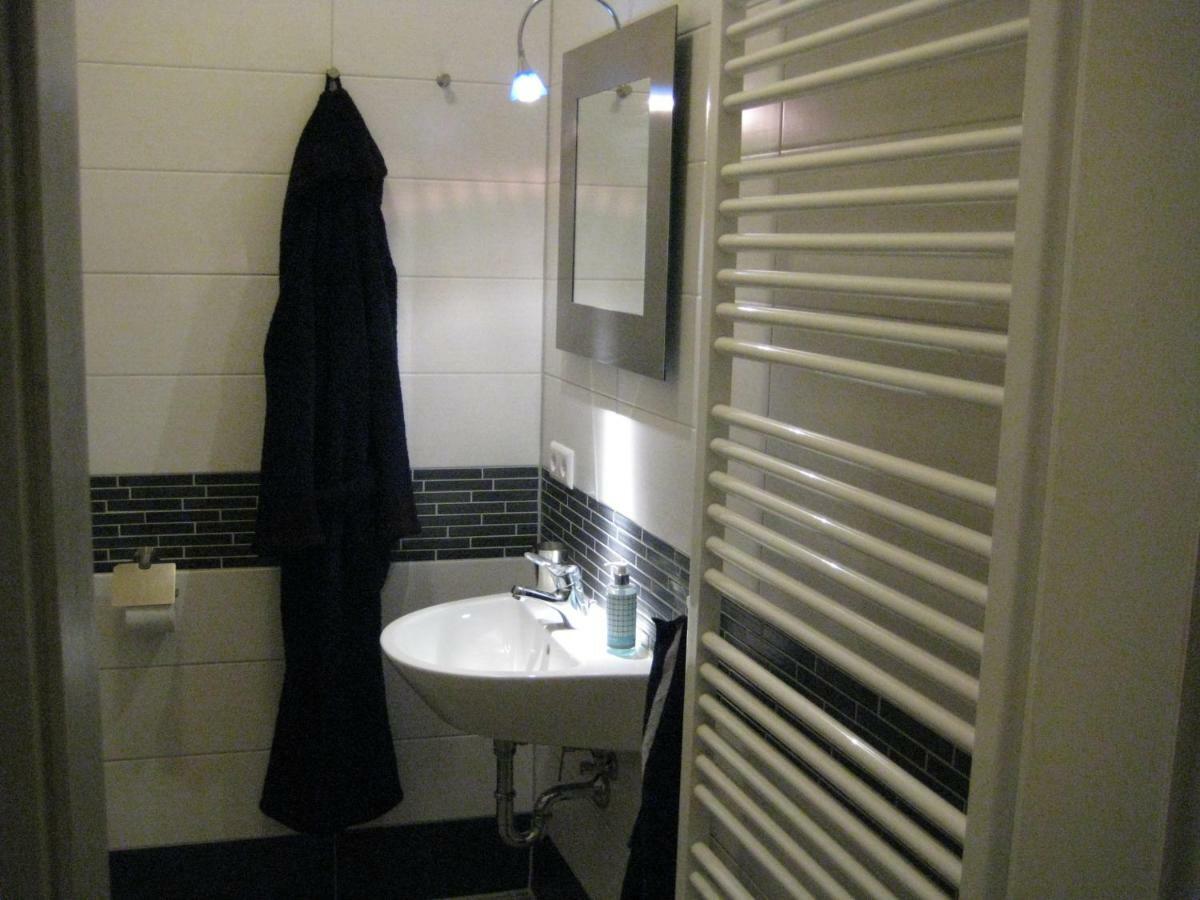 Leibniz6 Stilvolles Privatzimmer Leipzig Buitenkant foto